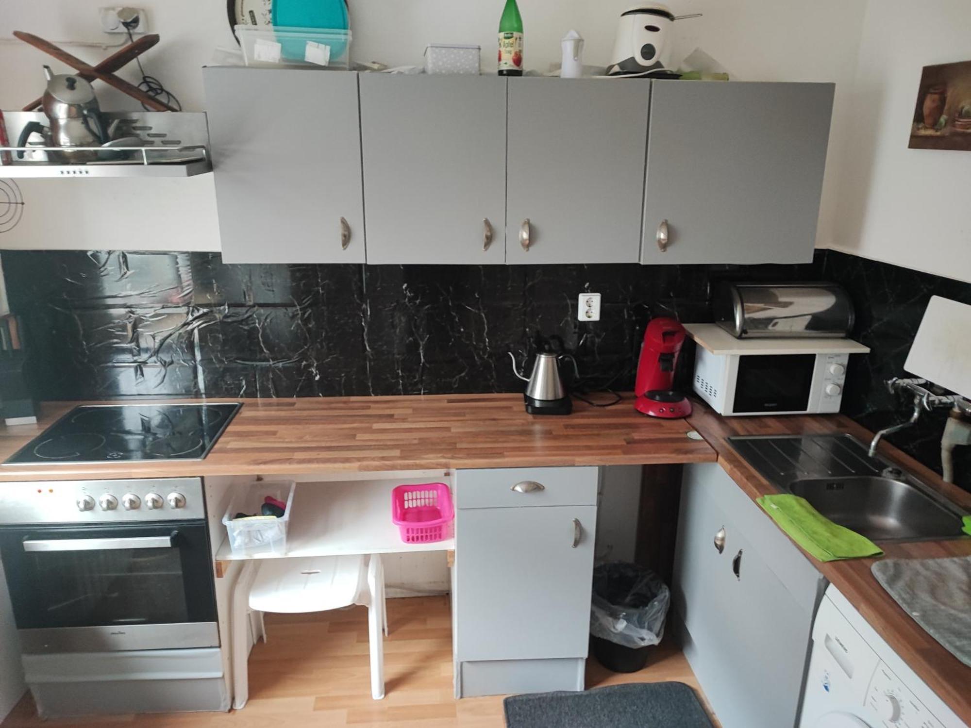 Zum Flughafen Apartment Düsseldorf Exterior foto